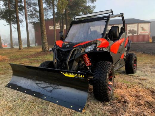 Can-Am MAVERICK SPORT 1000R-3