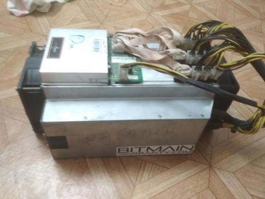 Parduodami Bitcoin mining prietaisai-3