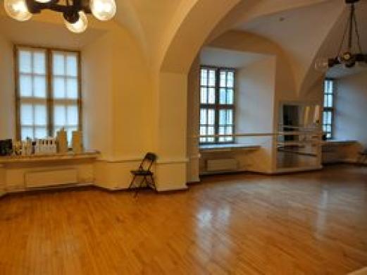 Išnuomojamos patalpos Vilniaus sienamiestyje-3