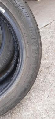 Padangos 225 50 R17 vasarinės-2