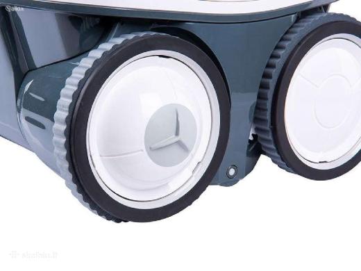 Baseino Valymo Robotas Crystallic-3