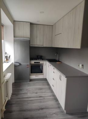 parduodamas dviejų kambarių suremontuotas butas III-ame aukšte Ukmergėje.-3