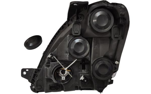 IVECO DAILY 06-14 PRIEKINIS ŽIBINTAS DEŠINĖS-1