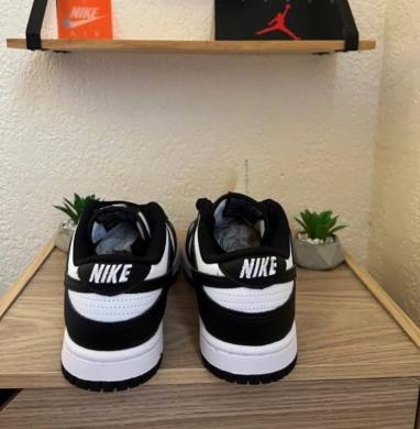 "Nike Dunk Low Panda-2