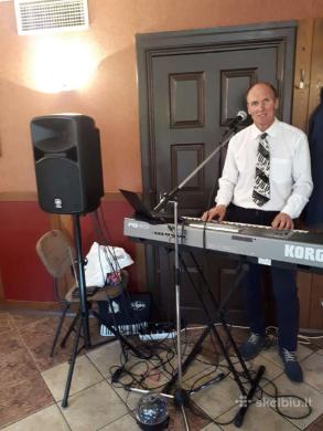 Muzikantas su patirtim Jūsų šventėj. Platus repertuaras. 868606919-1