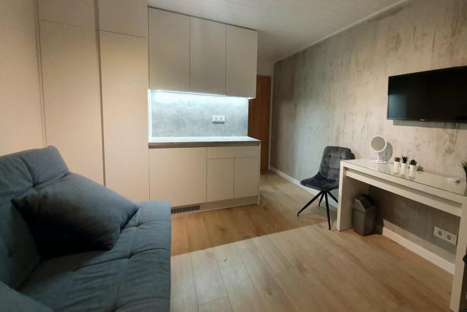 Parduodamas 17 kv.m. Butas Šventojoje Mėguvos g.-0