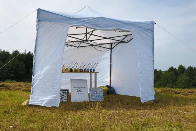 Prekybinės palapinės nuoma (3x3m)-0