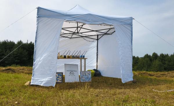 Prekybinės palapinės nuoma (3x3m)-0