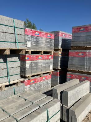 Betoninės  trinkelės, vejos ir kelio bortai-1