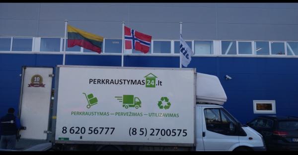 Senų baldų išvežimas , perkraustymo paslaugos , transporto paslaugos 862056777-1
