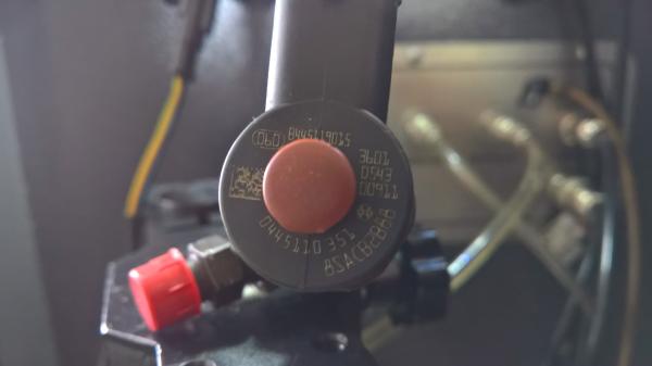 Kuro purkštukas Fiat-500. 0445110351-1