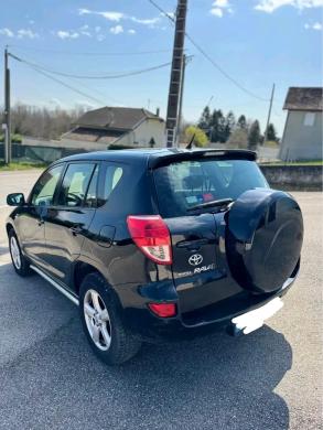 Toyota RAV4 SUV-0