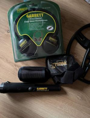 Metalo detektorius GARRETT ACE 400i+-4
