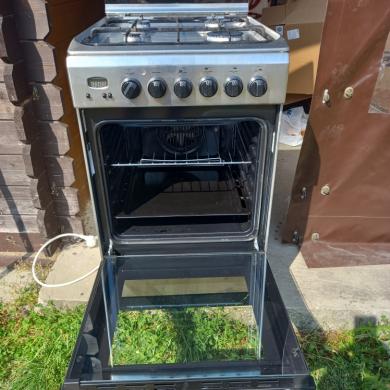 Parduodu dujiu virykle, arkaite elektro : Indesit :-4
