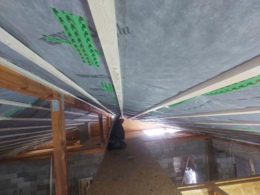 STOGŲ PERDANGŲ ŠILTINIMAS, STOGŲ ŠLAITŲ ŠILTINIMAS, ŠILTINIMAS EKOVATA, SIENŲ ORO TARPŲ UŽPILDYMAS-3