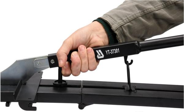 Staklės grindų laminato pjaustymui Yato, 210 mm YT-37301-2