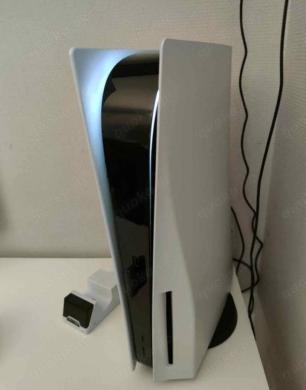 Sony PlayStation 5-1