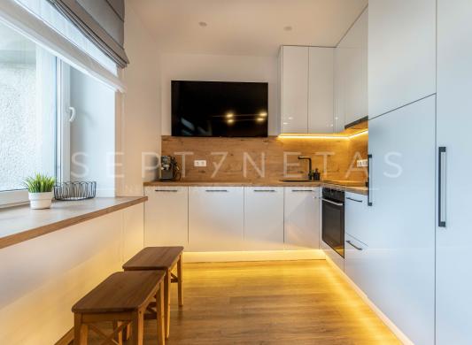 Parduodami jaukūs, modernūs apartamentai Vytauto g., Palangoje!-1