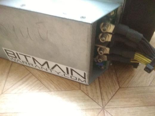 Parduodami Bitcoin mining prietaisai-5