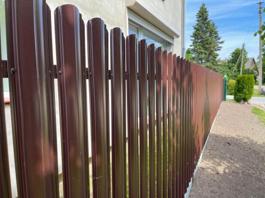 Šiuolaikiški tvorų sprendimai Jūsų namų privatumui-5