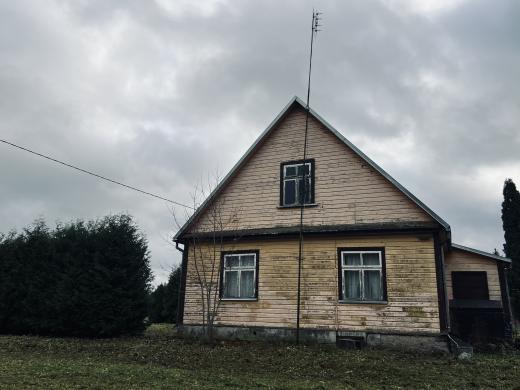 Nuosavas namas su žemės sklypu Obonių kaime.-1