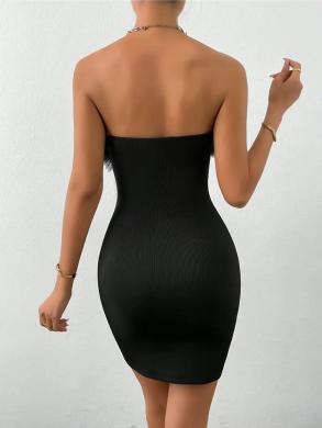 Elegantiška juoda vientisa suknelė be petnešėlių 25415-3