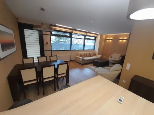 Nuomojamas 74 kv.m. 3 kambarių apartamentai Klaipėdos miesto centre Šaulių g, šalia Lietuvininkų aikštė-3
