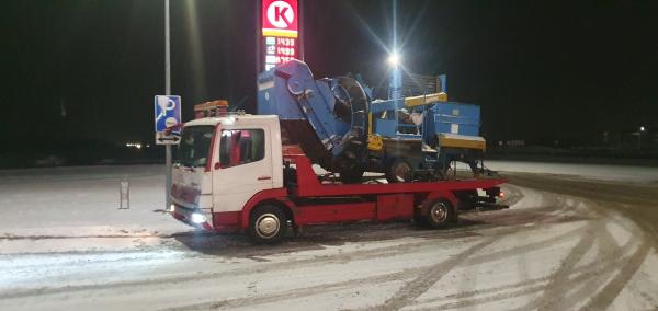 Tralas Vilniuje. Automobiliu transportavimas. Pagalba kelyje-3