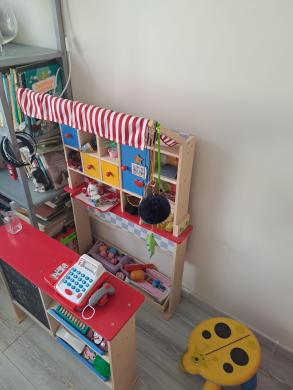 Parduodu vaikišką žaidimą-virtuvėlę. 25 eur.-2