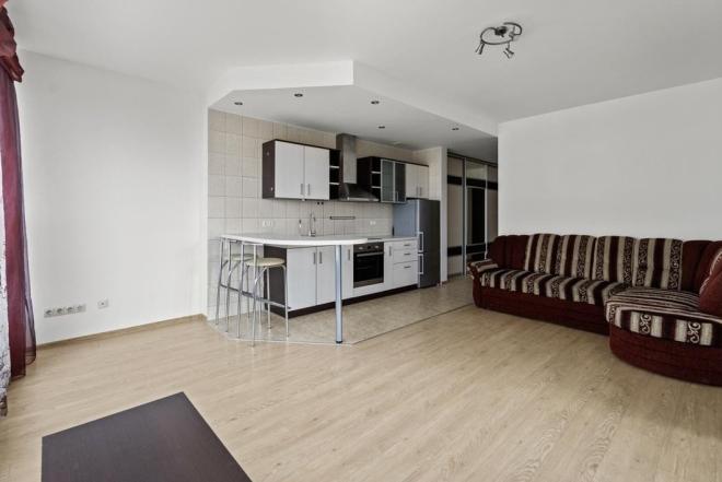 Parduodamas 2 kambarių butas Panevėžio g. 25 B Klaipėda 49 kv.m.-0