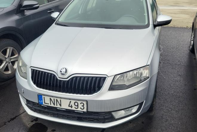 ŠKODA OKTAVIA-0