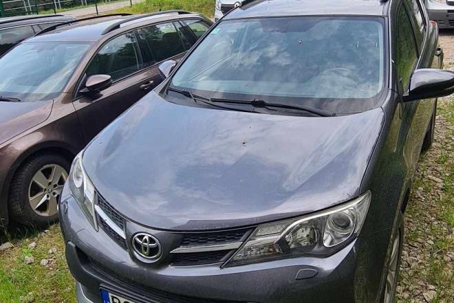 TOYOTA RAV4-0