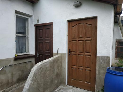 Namo dalyje 2 kambarių butas su sklypu Vilniuje, Naujoji Vilnia-2