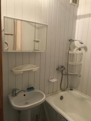 Įmonei išnuomojamas 3 kamb. butas Kretingoje-5