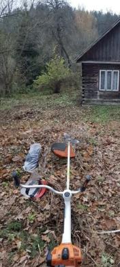 Tvarkau sklypus,atlieku įvairius ūkio darbus.-3