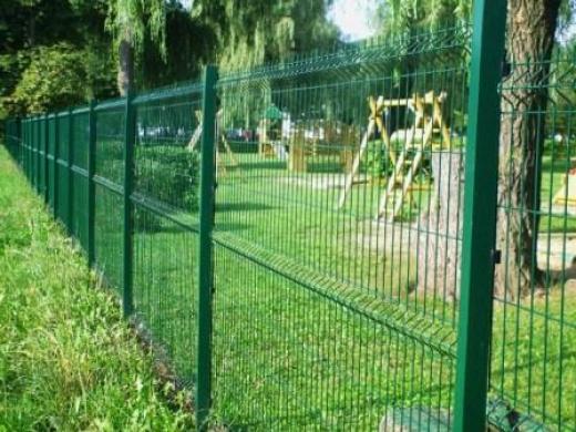 Skardinės žaliuzi ir vertikalios tvoros, vartai-3