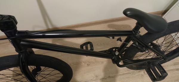 Parduodamas BMX Juodas Dviratis-3