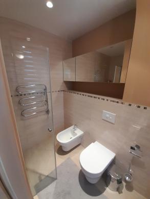 Nuomojamas 82,33 kv.m. 3 kambarių apartamentai Klaipėdos miesto centre-4