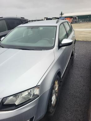 ŠKODA OKTAVIA-1
