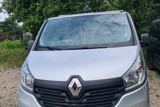RENAULT-0