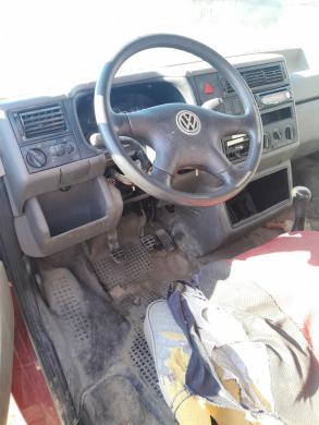 Volkswagen Transporter-1