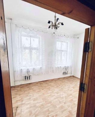 Parduodamas 2-jų kambarių butas S. Nėries g.-3