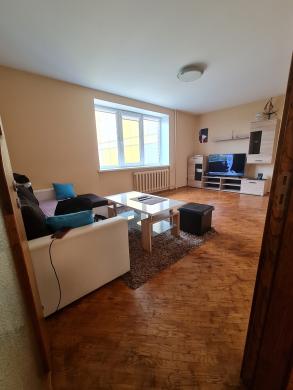Išnomuojamas ilgalaikei nuomai 2k. butas šiauliuose-1