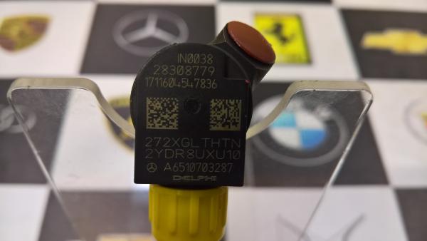 Kuro purkštukai Mercedes-C180. 28308779-1