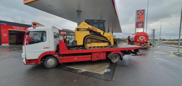 #Tralas Vilniuje  #Techninė pagalba  #Pagalba kelyje #Traliukas #Evakuatorius  861313884  Pervežame automobilius,mikroautobusus,džipus, bobcatus ir visą kitą kas telpa į 7m.×2,5m. iki 4,5 t. Sąskaitos faktūros Protingos kainos 861313884-3