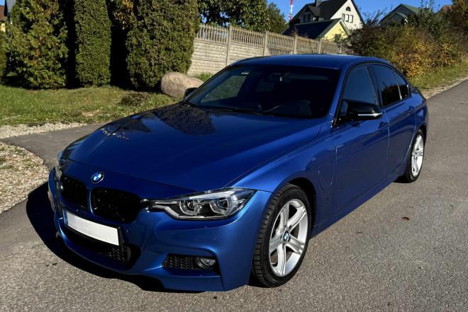 BMW 330e F30-0