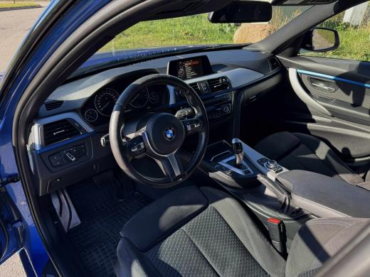 BMW 330e F30-7