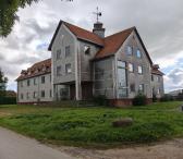 Parduodamas Pastatas Kretingos raj. Kurmaičių k. Mokyklos g.  Bendras plotas 1884,73 kv.m. Sklypas 41,84 arai-0