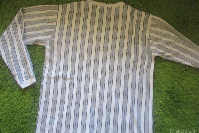 Džemperis-baltinukai ilgomis rankovėmis XL ir sportinė maikė xl-0