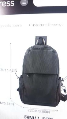 Kuprinė vid. dydžio, juoda-0